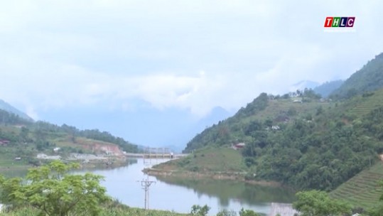 Xả lũ hồ chứa thủy điện Bắc Hà - sông Chảy