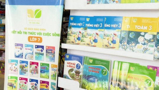 Vấn đề sách giáo khoa trước thềm năm học mới