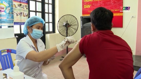 Triển khai đợt cao điểm tiêm vắc xin phòng Covid-19 mũi nhắc lại