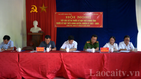 Tổ đại biểu HĐND tỉnh tiếp xúc cử tri tại huyện Mường Khương