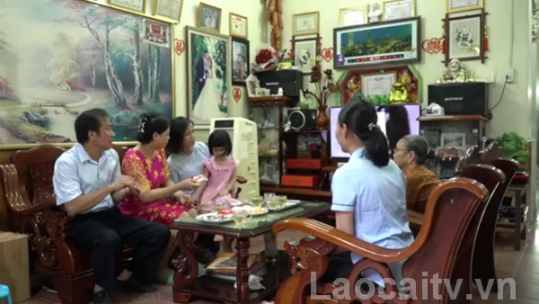 Xây dựng gia đình: Yêu thương để hạnh phúc