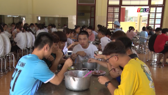 Đảm bảo sức khỏe cho thí sinh dự thi