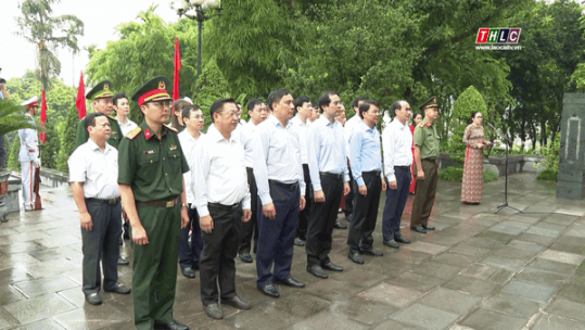 Dâng hương nhân kỷ niệm 115 năm Ngày thành lập tỉnh Lào Cai