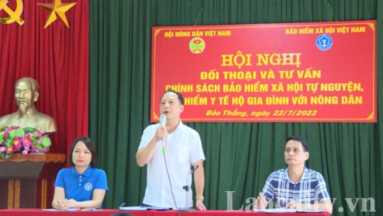 Đối thoại và tư vấn chính sách bảo hiểm với nông dân Bảo Thắng