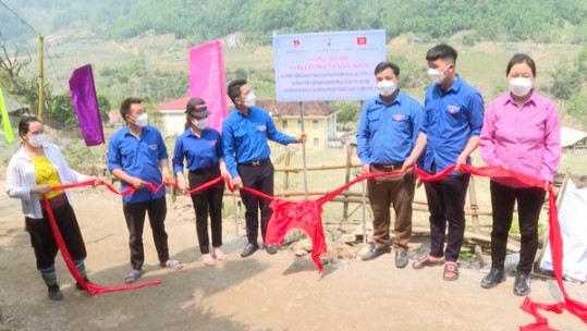 Tuổi trẻ Lào Cai góp sức xây dựng quê hương