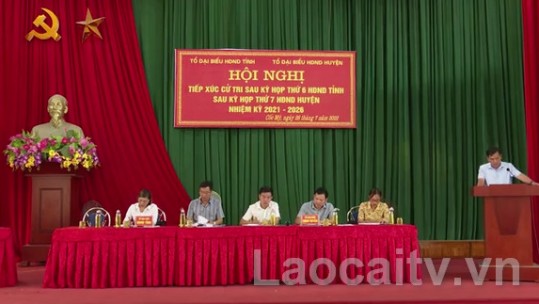 Đại biểu HĐND tỉnh tiếp xúc cử tri sau Kỳ họp giữa năm