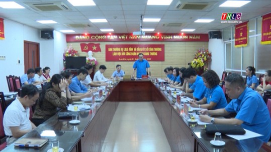 Liên đoàn lao động tỉnh làm việc với Công đoàn ngành Công thương