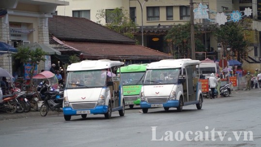 Sa Pa họp bàn thực trạng thí điểm hoạt động xe chở người 4 bánh
