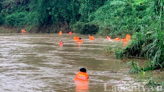 Tìm thấy thi thể cháu bé 4 tuổi bị nước cuốn trôi tại xã Quang Kim