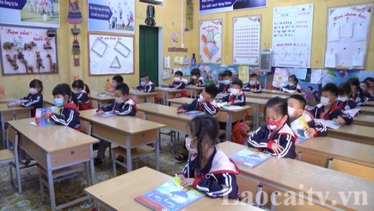 Xây dựng trường đạt chuẩn thực chất