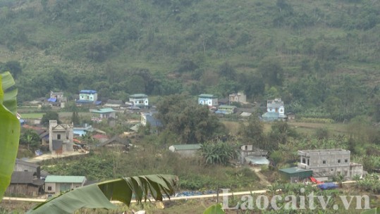 Bản làng thay áo mới