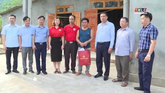 Đồng chí Phó Bí thư Tỉnh uỷ Hoàng Giang làm việc tại huyện Bắc Hà