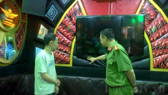 Không chấp hành quy định an toàn phòng cháy, chữa cháy nhiều cơ sở karaoke phải dừng hoạt động