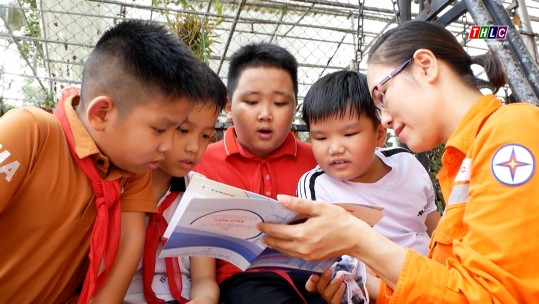Điện lực Lào Cai tăng cường truyền thông đảm bảo an toàn điện trong trường học
