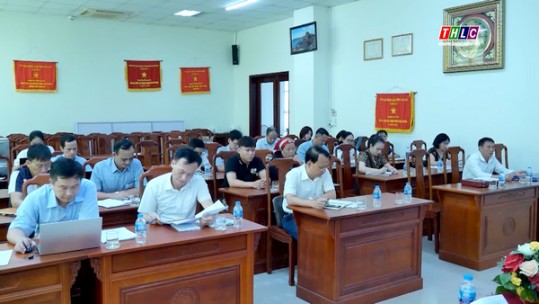 Đoàn Đại biểu Quốc hội tỉnh lấy ý kiến tham gia Dự thảo Luật Các tổ chức kinh tế hợp tác (sửa đổi)