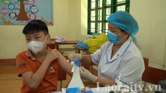 Chưa hoàn thành chỉ tiêu tiêm vắc-xin phòng Covid-19 trong tháng 9