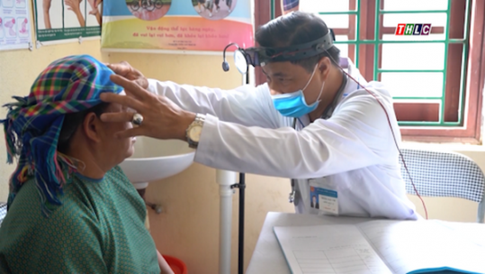 Mường Khương quan tâm chăm sóc sức khoẻ người cao tuổi