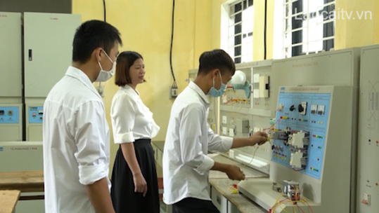 Văn Bàn tăng cường liên kết đào tạo, đáp ứng nhu cầu học nghề của học sinh
