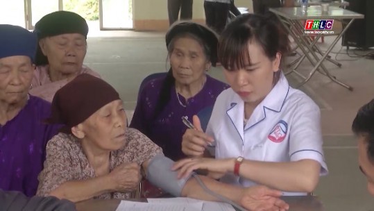 Rà soát lại toàn bộ số người cao tuổi, người khuyết tật chưa có bảo hiểm y tế