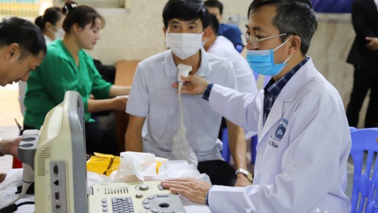Khám sàng lọc đái tháo đường miễn phí cho người dân