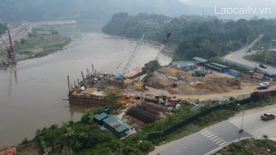 Đảm bảo tiến độ xây dựng cầu Phú Thịnh