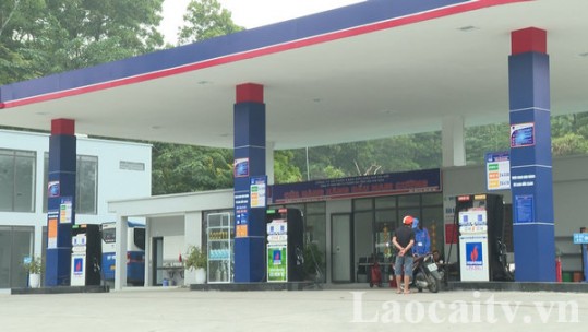 Giá xăng dầu tăng từ 15 giờ chiều 3/1
