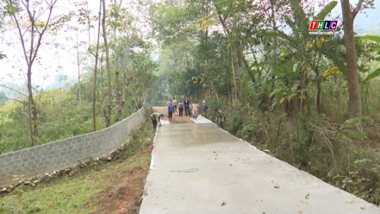 Phát triển giao thông nông thôn - Động lực phát triển vùng khó khăn