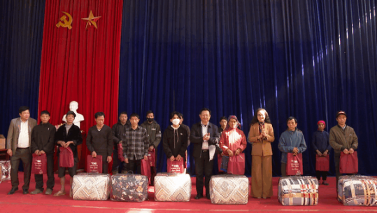 Chăm lo đời sống cho đồng bào dân tộc thiểu số