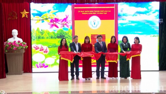 Ra mắt cuốn sách “Lịch sử ngành Giáo dục và Đào tạo thành phố Lào Cai (1960 - 2020)”