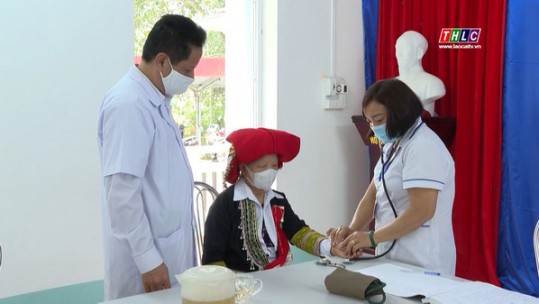 Khi bác sĩ về cơ sở
