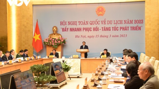 Chuyển từ du lịch “một mùa” sang du lịch bền vững, hấp dẫn khách du lịch quay trở lại