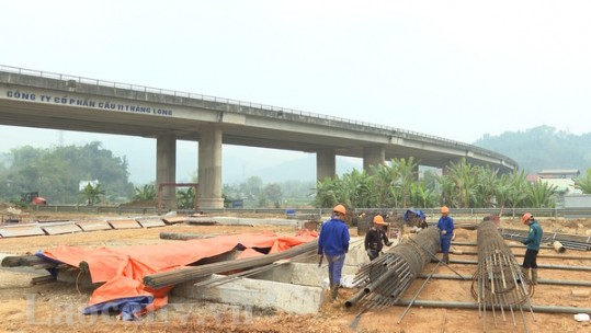 Đảm bảo an toàn lao động trên công trường giao thông