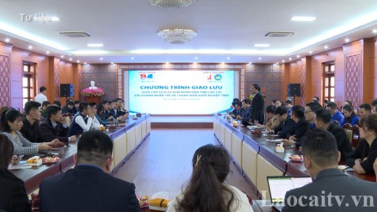 Tổ chức đối thoại với thanh niên