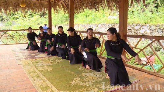 Thành phố Lào Cai nỗ lực bảo tồn, phát huy các giá trị văn hóa truyền thống