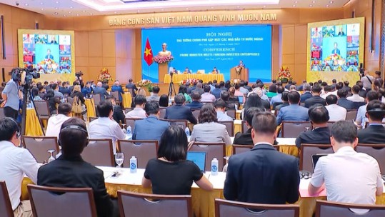 Thủ tướng Chính phủ gặp mặt các nhà đầu tư nước ngoài nắm bắt cơ hội hợp tác