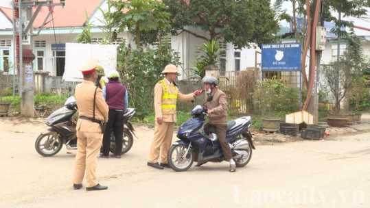 Quyết liệt xử lý vi phạm nồng độ cồn dịp cận Tết