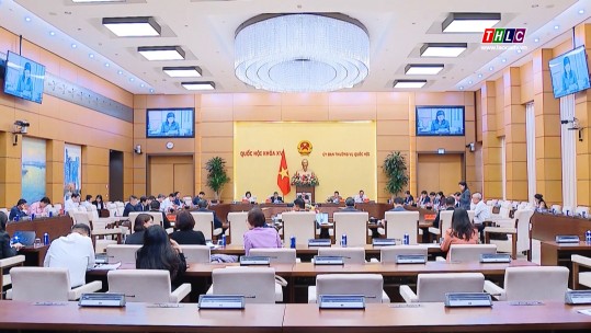 Ban Thường vụ Đảng ủy Quốc hội họp về rà soát, sửa đổi Hiến pháp