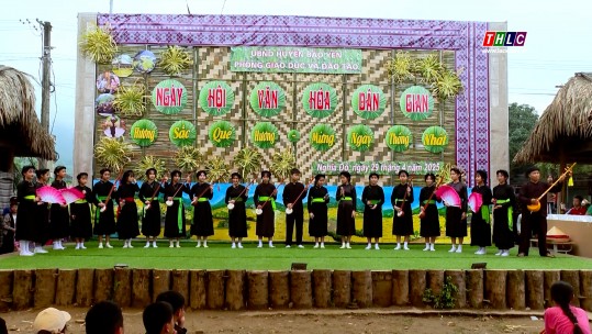Văn hóa - Xã hội: Phát triển văn hóa đọc trong trường học (30/4/2025)