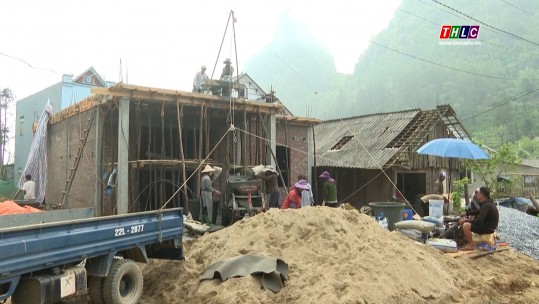 Ngân hàng Chính sách xã hội huyện Mường Khương chung tay xóa nhà tạm, nhà dột nát