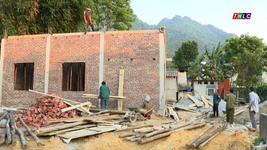Lào Cai còn 255 nhà tạm, dột nát cần xoá