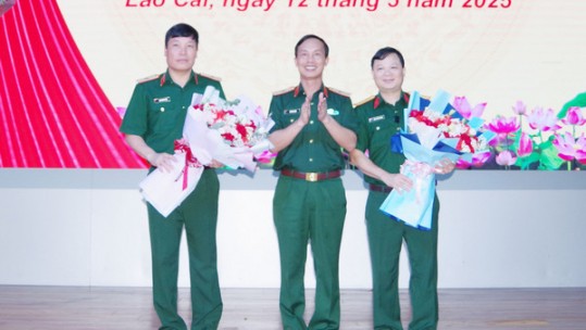 Bộ Chỉ huy Quân sự tỉnh bàn giao nhiệm vụ Chỉ huy trưởng