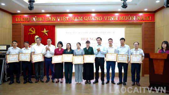Hội nghị tổng kết 10 năm thực hiện Chỉ thị số 05 của Bộ Chính trị về 