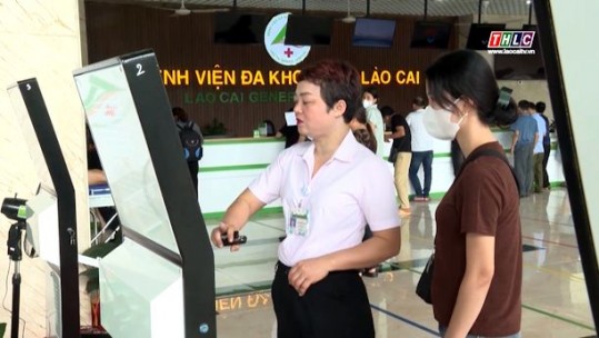 Bệnh viện Đa khoa tỉnh phân luồng tiếp đón và thanh toán điện tử đa điểm