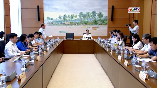 Đoàn đại biểu Quốc hội tỉnh Lào Cai góp ý vào 3 nghị quyết về lĩnh vực giáo dục và nông nghiệp