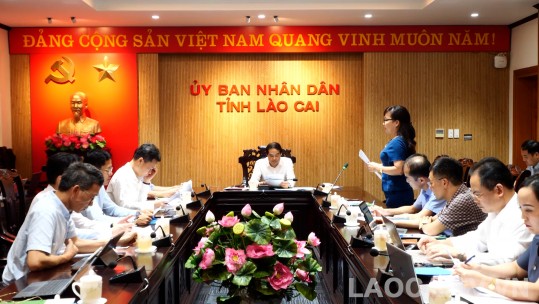Họp bàn kế hoạch tổ chức kỷ niệm những ngày lễ lớn trong năm