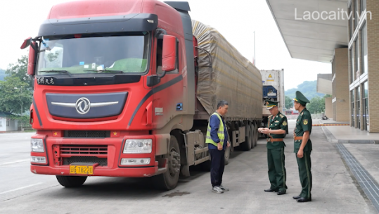 Biên phòng quyết liệt phòng, chống buôn lậu và gian lận thương mại
