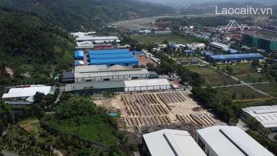 Đẩy nhanh tiến độ di dời các cơ sở sản xuất kinh doanh để thi công đường sắt tốc độ cao