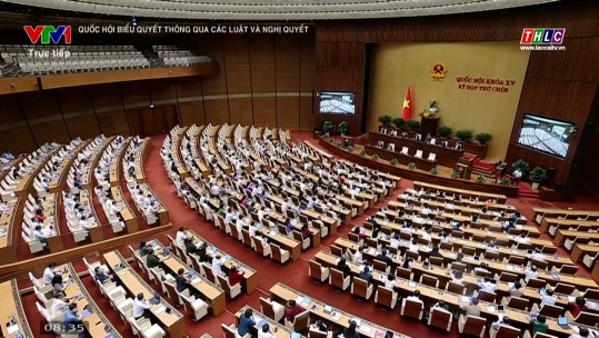 Quốc hội thông qua 2 nghị quyết có tính lịch sử