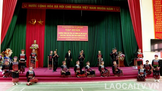 Nâng cao đời sống tinh thần đồng bào dân tộc thiểu số