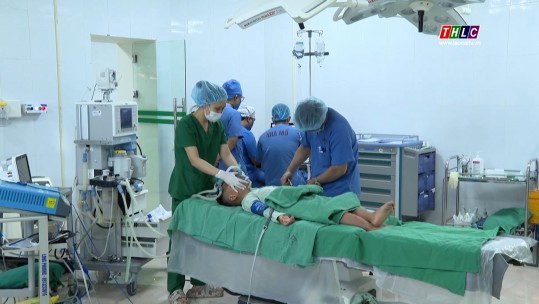 Mang yêu thương cho trẻ khuyết tật